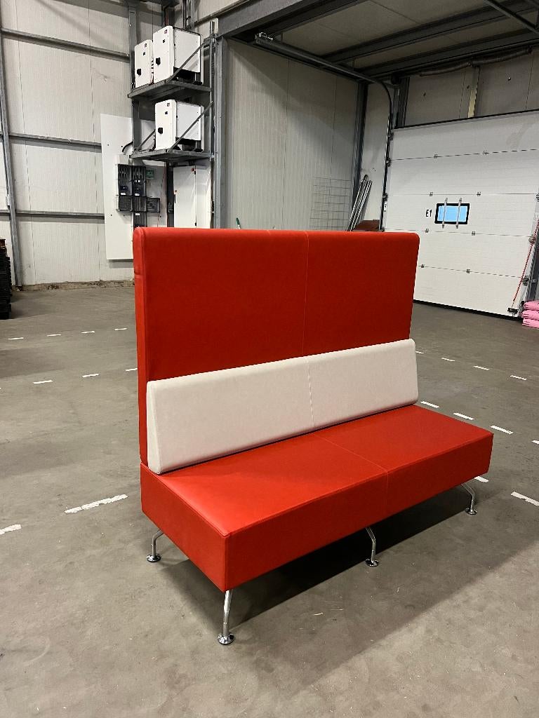 Orangebox Treinbank / wachtkamerbank / eetbank, 2 st, Gebruikt, Minder dan 75 cm, 150 tot 200 cm, Tweepersoons