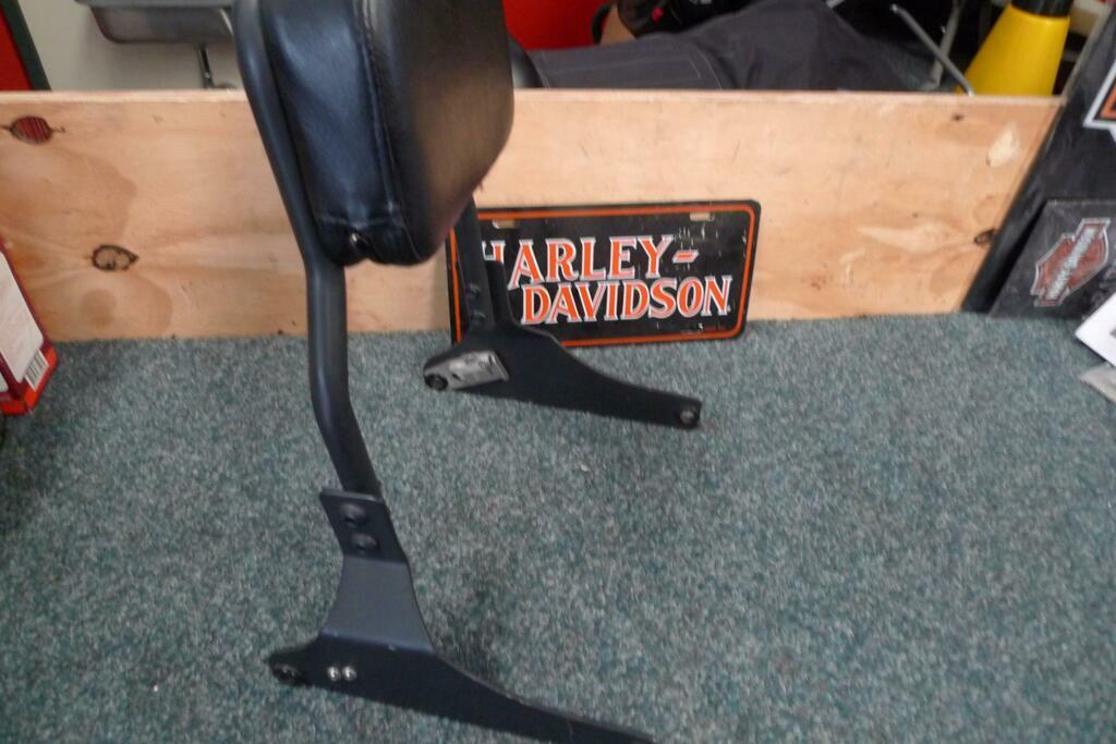 Sissybar Harley Davidson fxdwg 2013 detachable loc. 15, Ophalen, Gebruikt