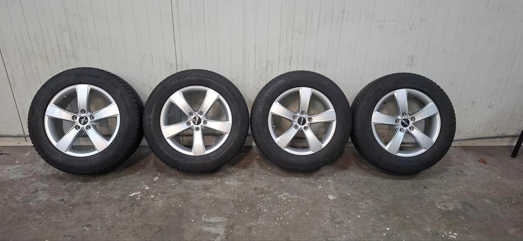 Mazda CX-5 velgen wielen winterbanden 225/65r17 5x114.3, Auto-onderdelen, Banden en Velgen, Ophalen, 215 mm, 16 inch, Winterbanden