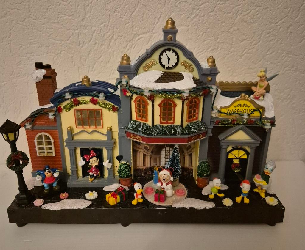 Prachtig kerst huis
Met Tinkerbell minnie Mickey
Kwik.kwak, Ophalen of Verzenden, Mickey Mouse, Zo goed als nieuw, Beeldje of Figuurtje