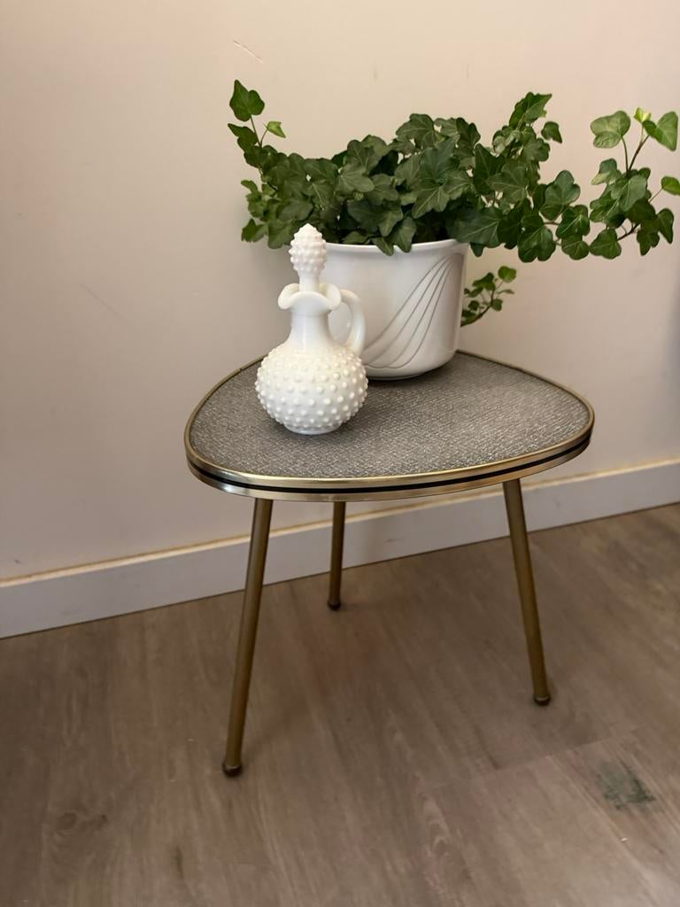 Jaren 50/60 formica driehoek bijzettafeltje, Ophalen of Verzenden