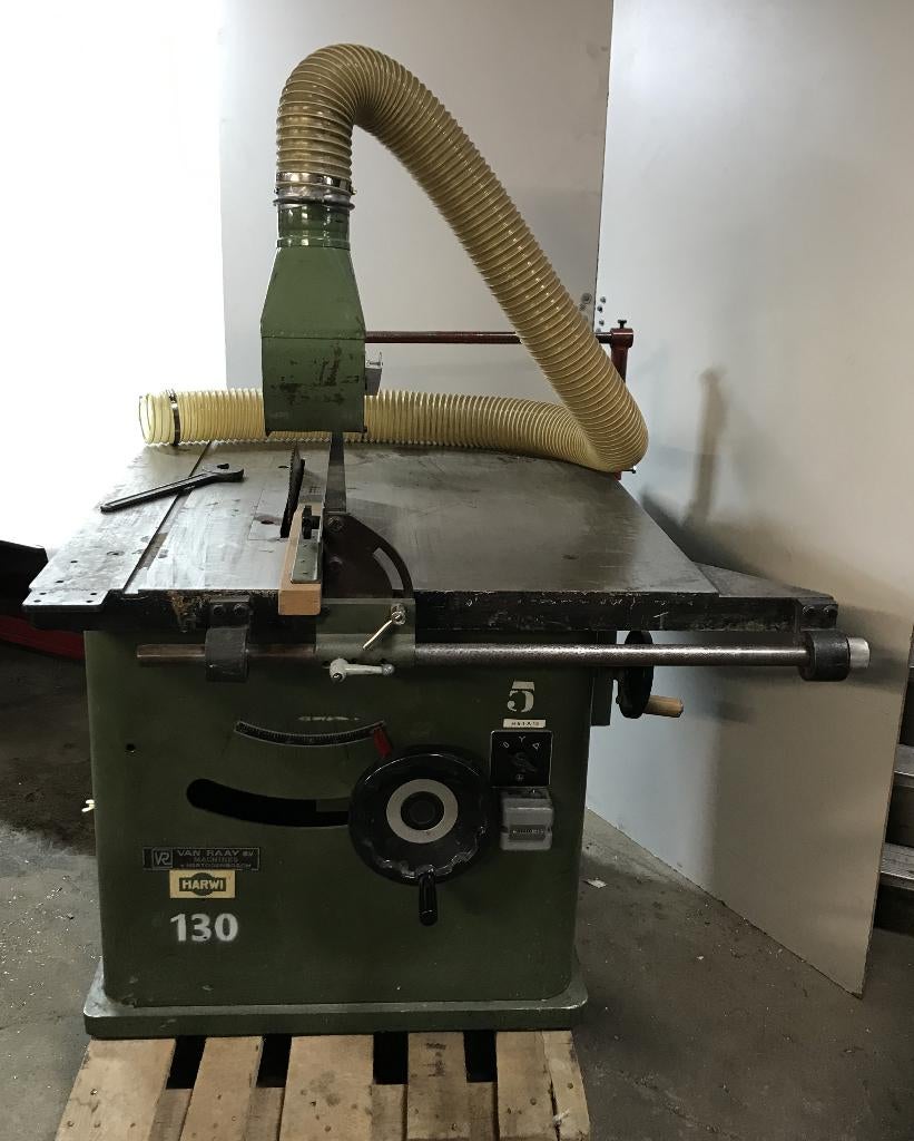 Tafelzaagmachine, Harwi, type 130, 400 volt, ster driehoek, Doe-het-zelf en Verbouw, Ophalen, Gebruikt, Cirkelzaag, 70 mm of meer