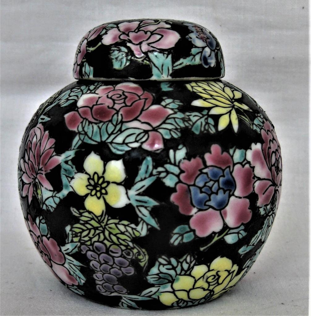 Gemberpot Jingdezhen Porcelein Famille Noir Millefleur, Ophalen of Verzenden