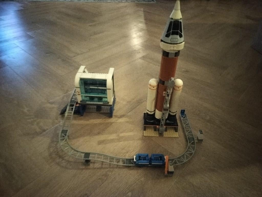 LEGO City Ruimtevaart Ruimteraket en Vluchtleiding - 60228, Ophalen of Verzenden, Zo goed als nieuw, Complete set, Lego