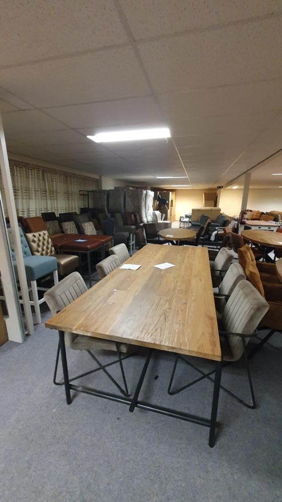LEEGVERKOOP bij LIVINNHOME24! elke dag  open!, Ophalen, 50 tot 100 cm, Vijf personen of meer, Teakhout