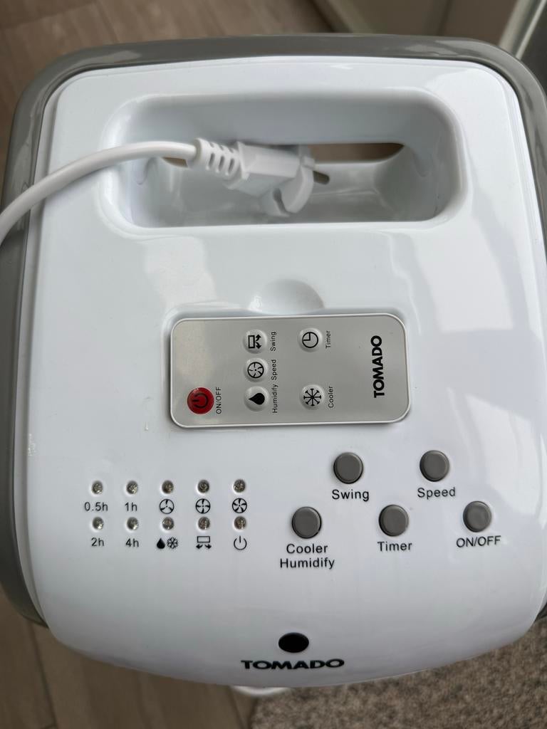 Tomado TAC4001W Luchtkoeler/aircooler, Ophalen, Ventilator met afstandsbediening, Zo goed als nieuw, Vloerventilator