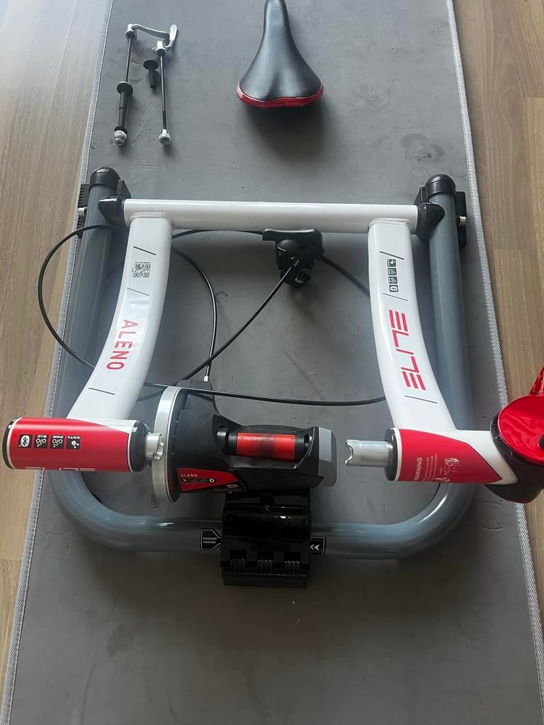 Elite Aleno Hometrainer, Sport en Fitness, Ophalen, Zo goed als nieuw, Benen, Overige typen