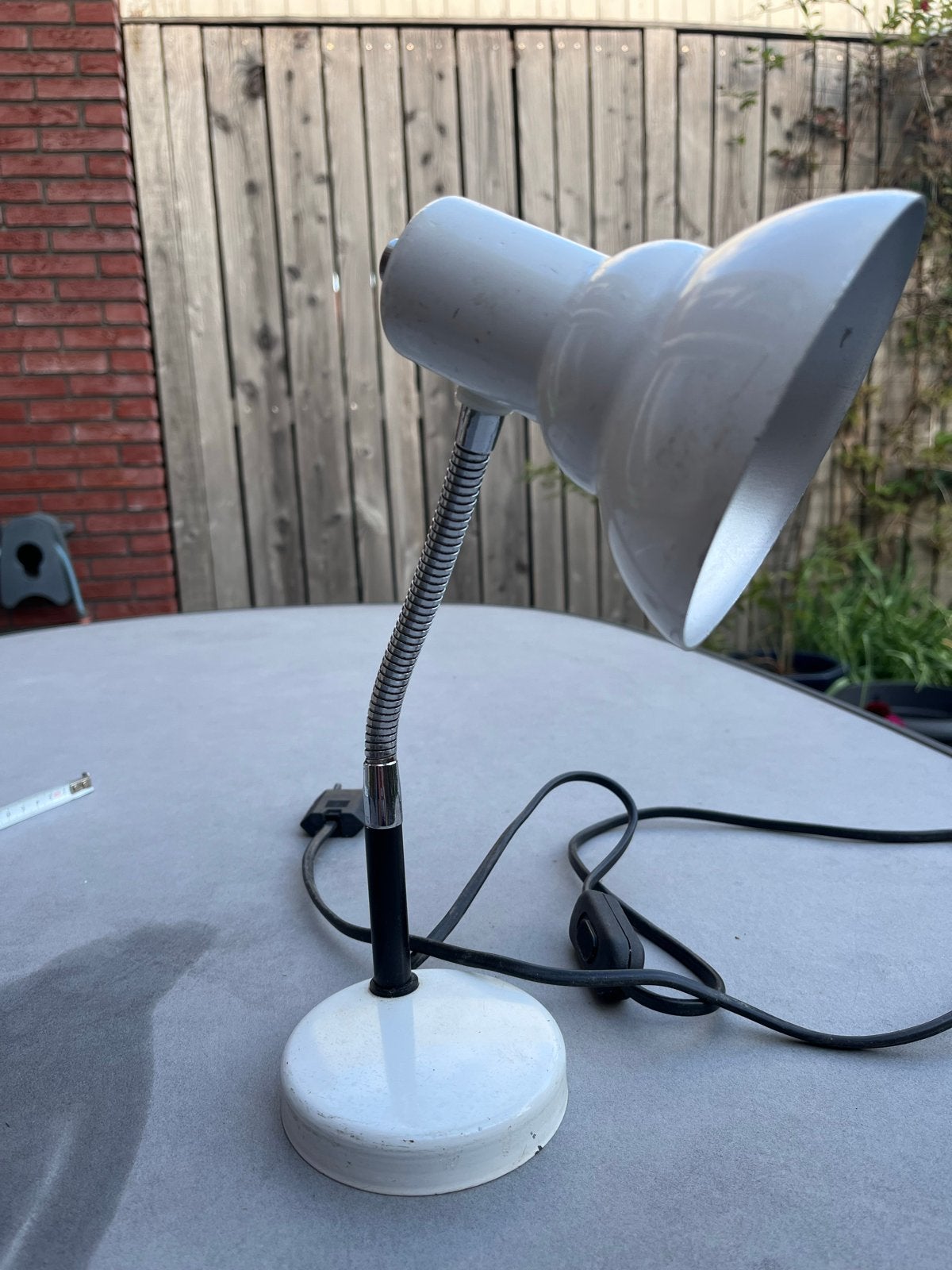 Retro wit nachtlampje of tafellampje, Ophalen of Verzenden