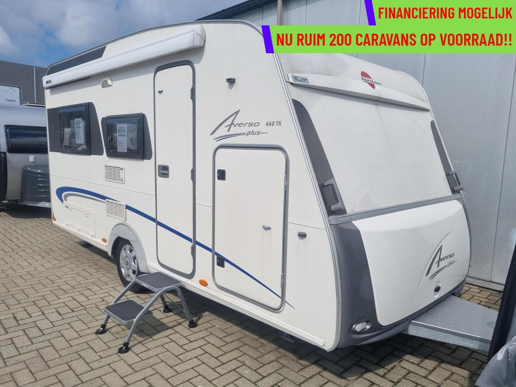 Burstner Averso 440 TK Plus  MOVER + LUIFEL + 6 PERSOONS, Mover, Rondzit, Bedrijf, Bürstner