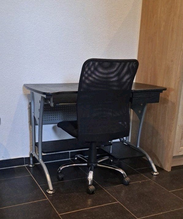 Bureau en bureaustoel