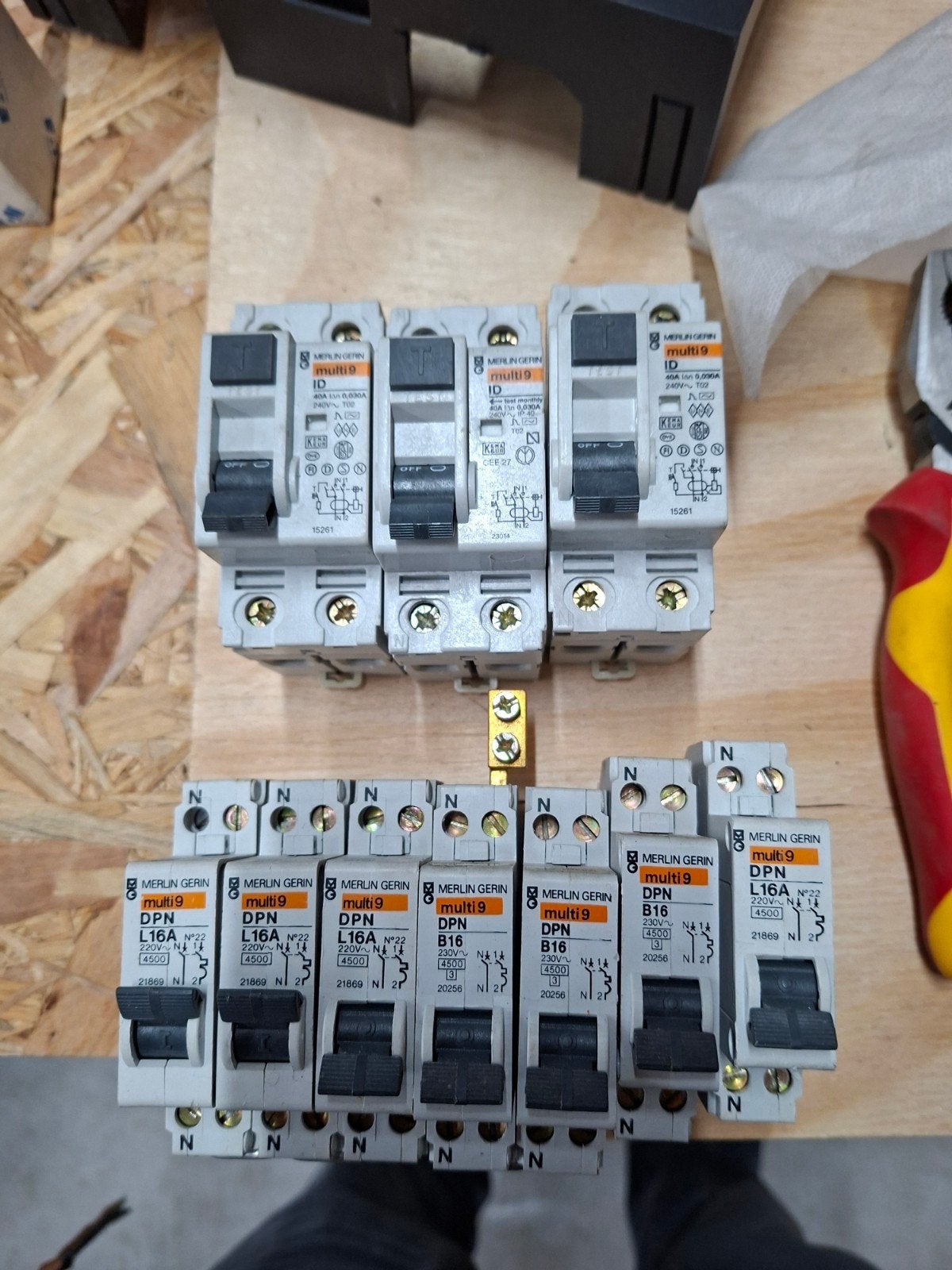 Merlin Gerin Multi9 Aardlekschakelaars Installatieautomate, Ophalen of Verzenden, Gebruikt, Schneider Electric, Aardlekschakelaar