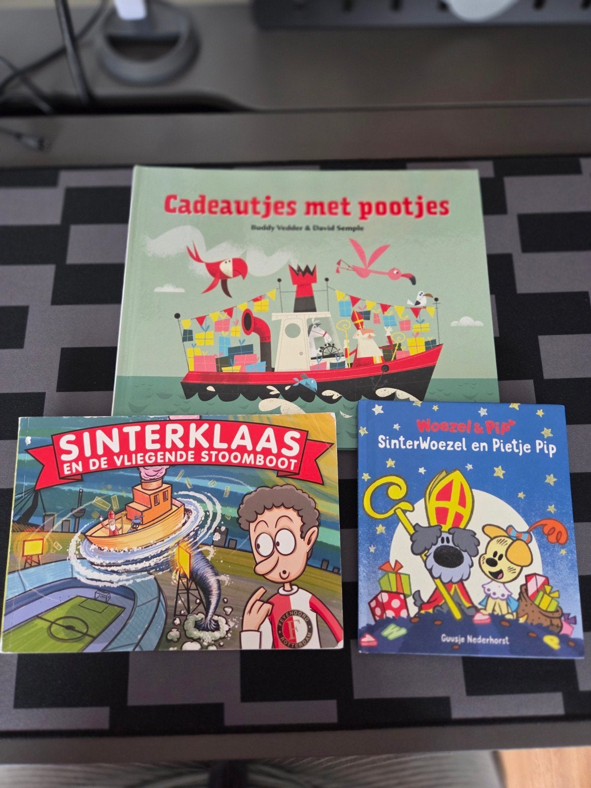 3x Sinterklaas boekje, Ophalen of Verzenden, Zo goed als nieuw, Fictie algemeen