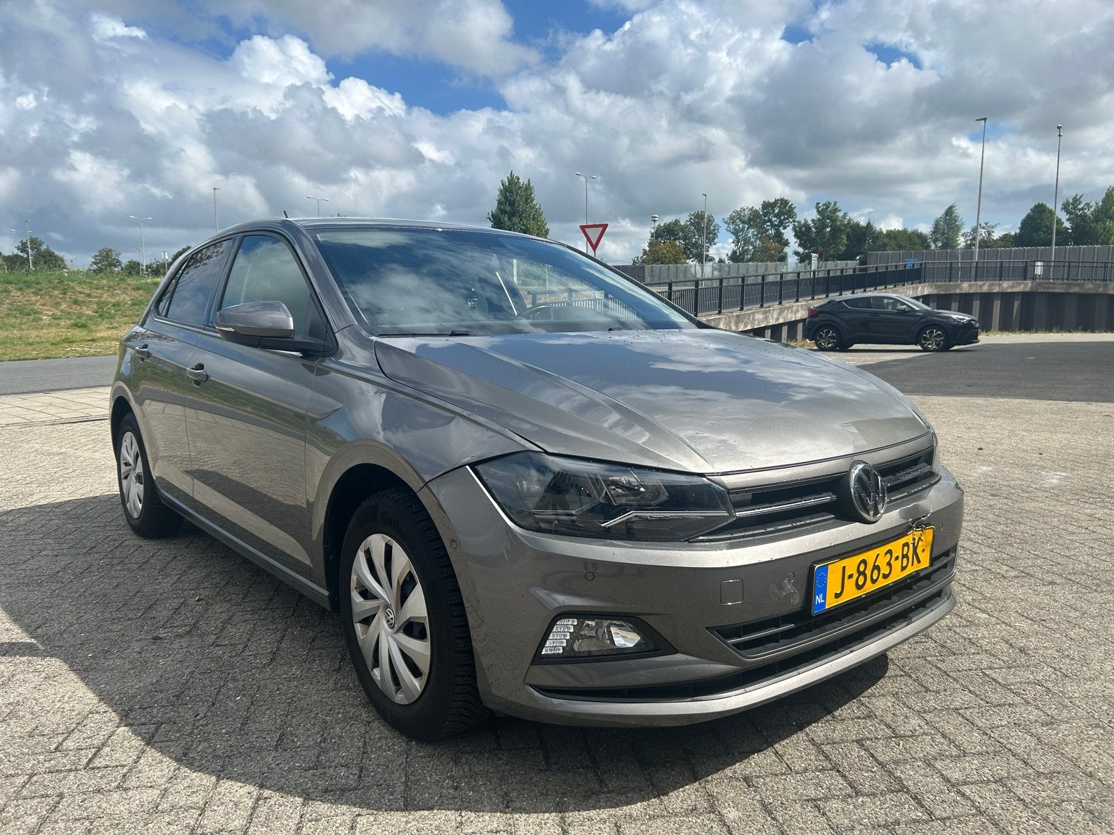 Volkswagen Polo 1.0 TSI 95pk 7-DSG 2020 Grijs, Stof, 95 pk, 49 €/maand, Origineel Nederlands