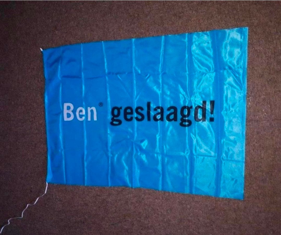 Nieuwe 'Ben Geslaagd' vlaggen te koop, Diversen, Ophalen of Verzenden, Nieuw