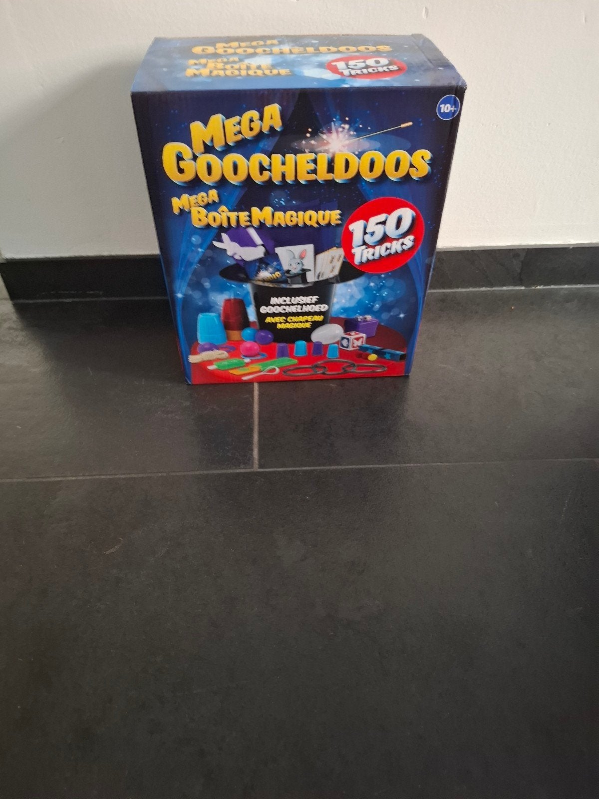Mega Goocheldoos met 150 trucs en goochelhoed, Ophalen of Verzenden, Zo goed als nieuw, Ontdekken