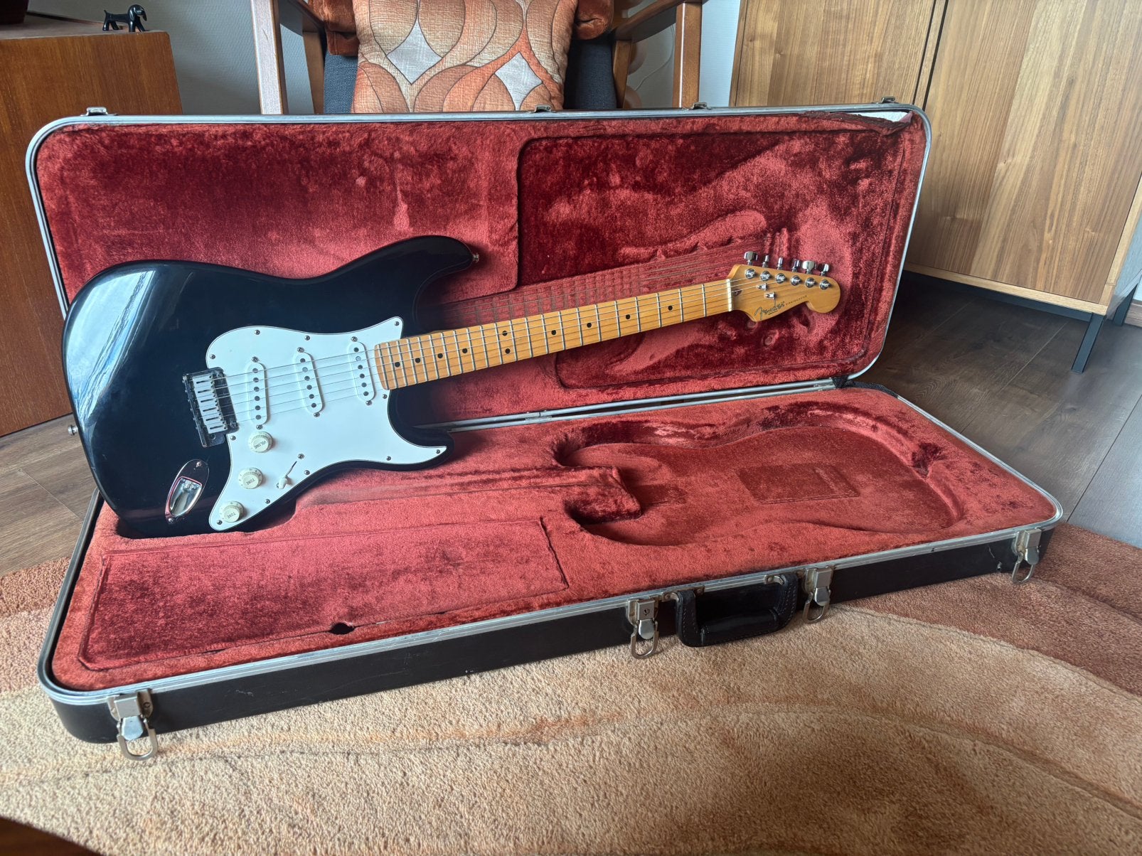 Fender Stratocaster USA (1995) Black/Maple+originele Koffer, Ophalen, Gebruikt, Solid body, Fender