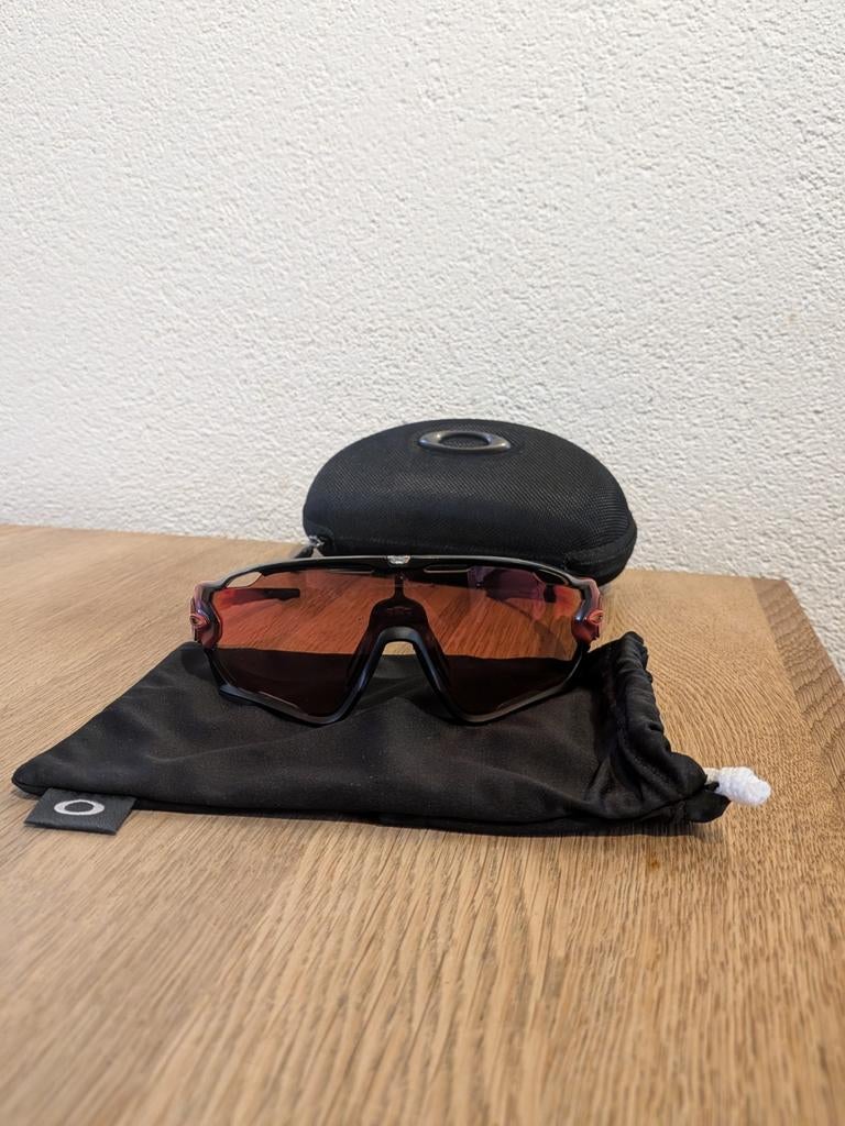 Oakley jawbreaker rood/zwart, Ophalen of Verzenden, Gebruikt, Rood, Oakley