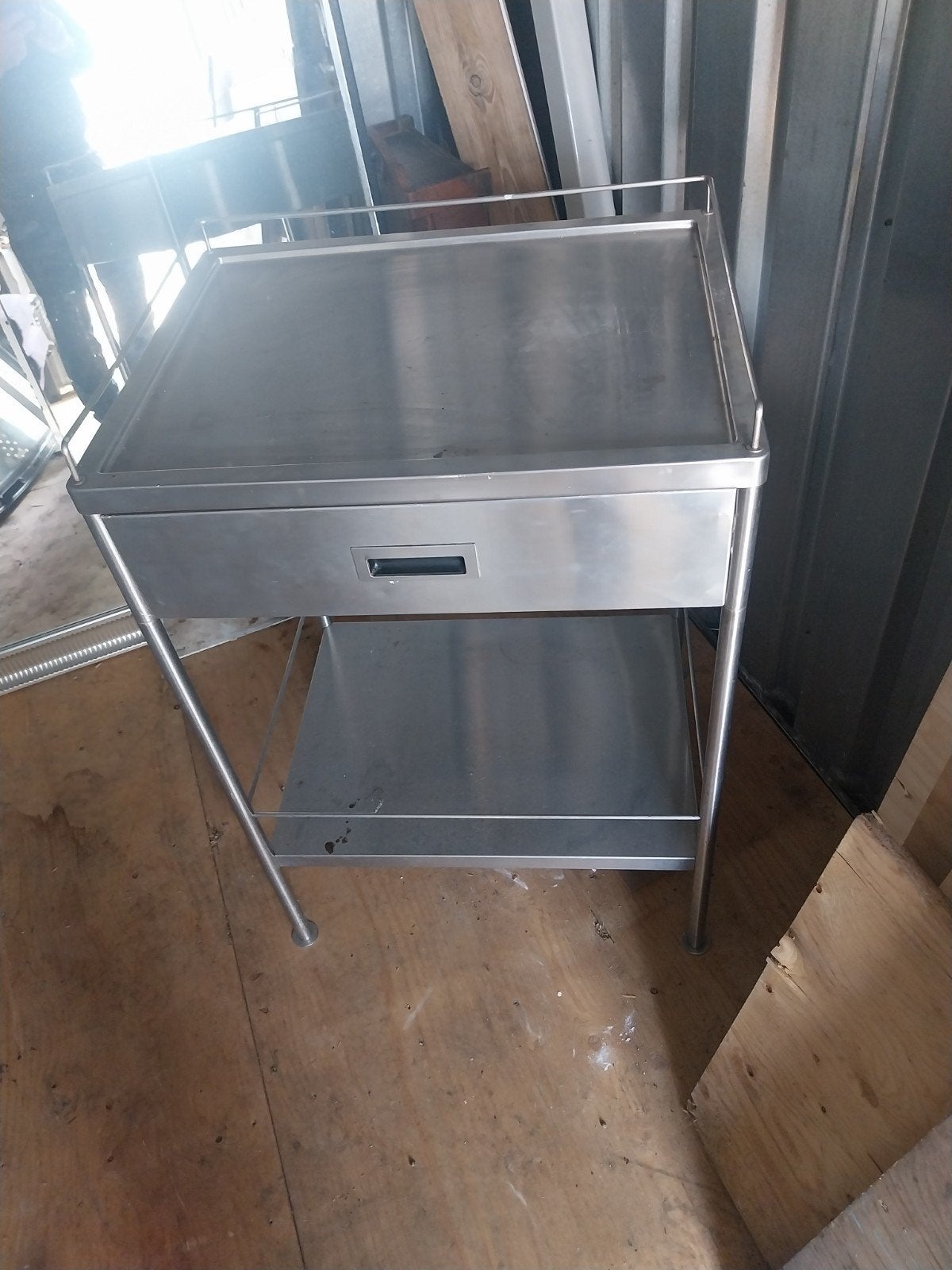 Ikea keuken bijzet tafel  rvs, Huis en Inrichting, Ophalen, 25 tot 50 cm, Minder dan 50 cm, Minder dan 100 cm