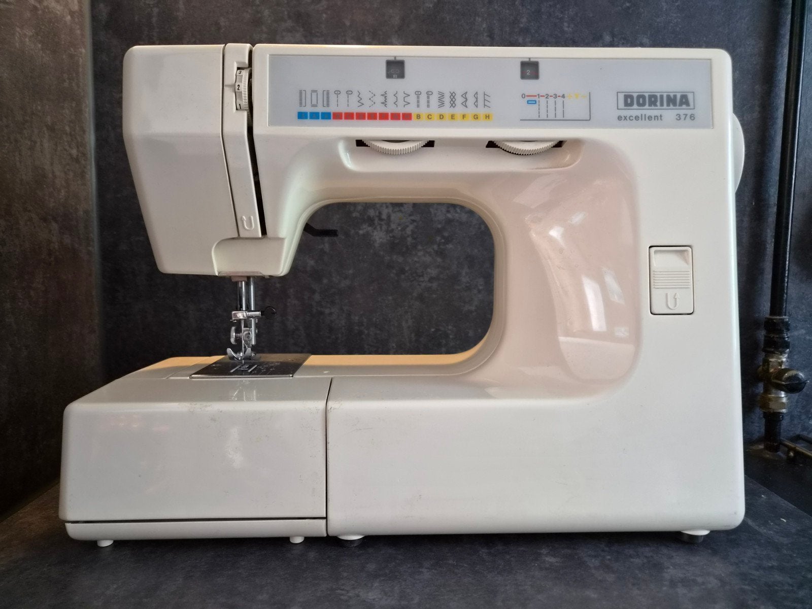 Dorina Excellent 376 naaimachine - zo goed als nieuw, Ophalen of Verzenden, Zo goed als nieuw, Naaimachine, Overige merken