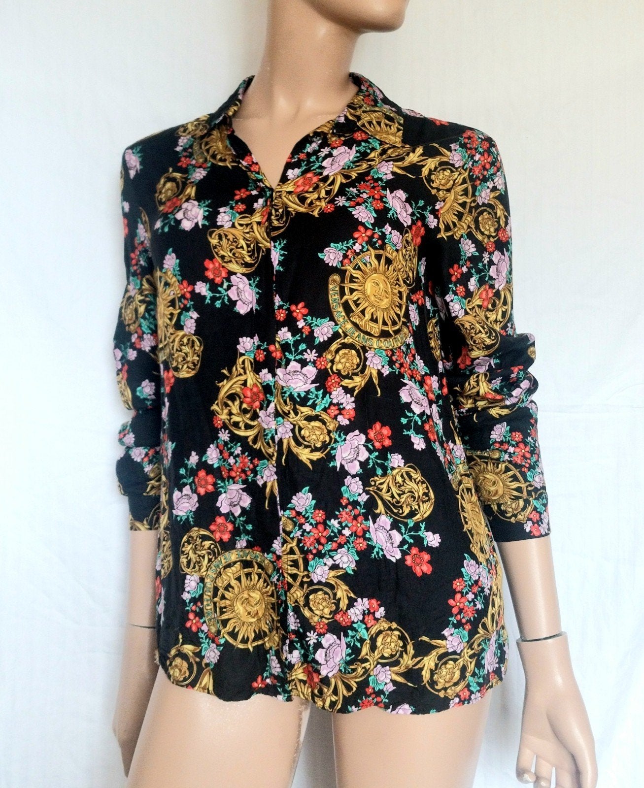 VERSACE Blouse,  Maat 36 - 38, Kleding | Dames, Blouses en Tunieken, Ophalen of Verzenden, Zo goed als nieuw, Maat 36 (S), Overige kleuren