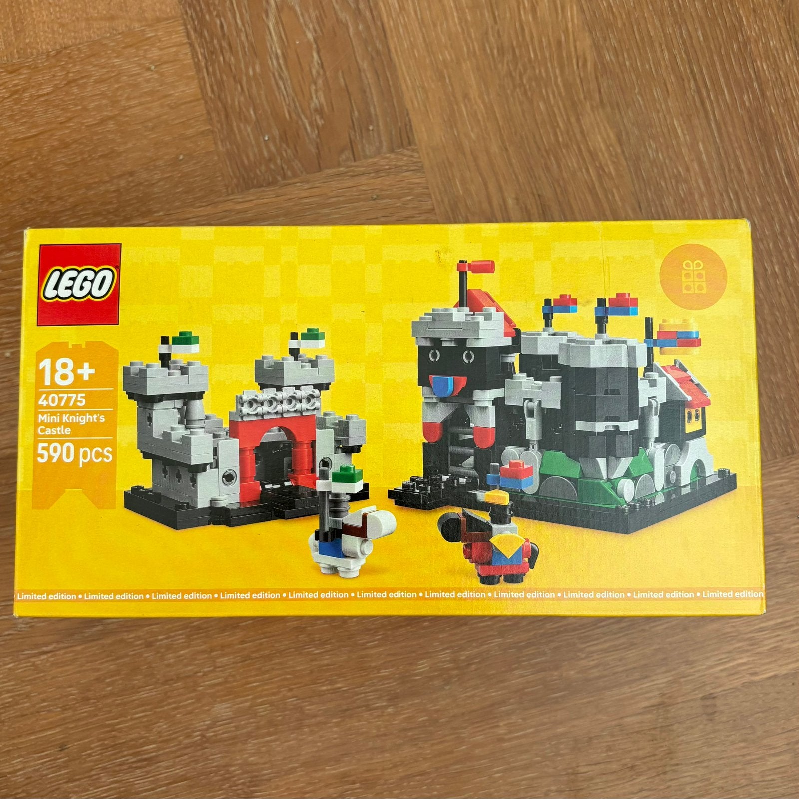 LEGO 40775 Microscale Knight's Castle, Ophalen of Verzenden, Zo goed als nieuw