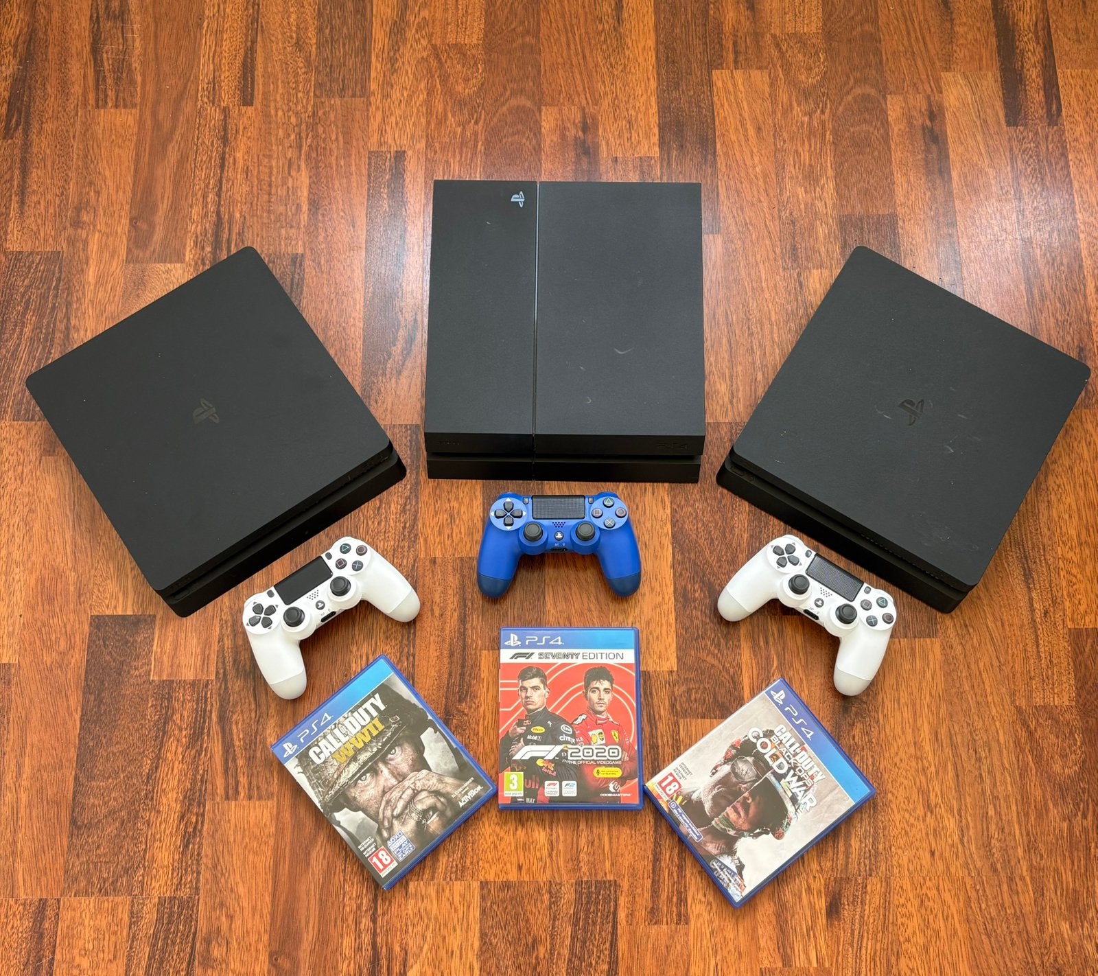 3 Sony Playstation 4’s Inclusief 3 Controllers en Kabels, Spelcomputers en Games, Spelcomputers | Sony PlayStation 4, Ophalen