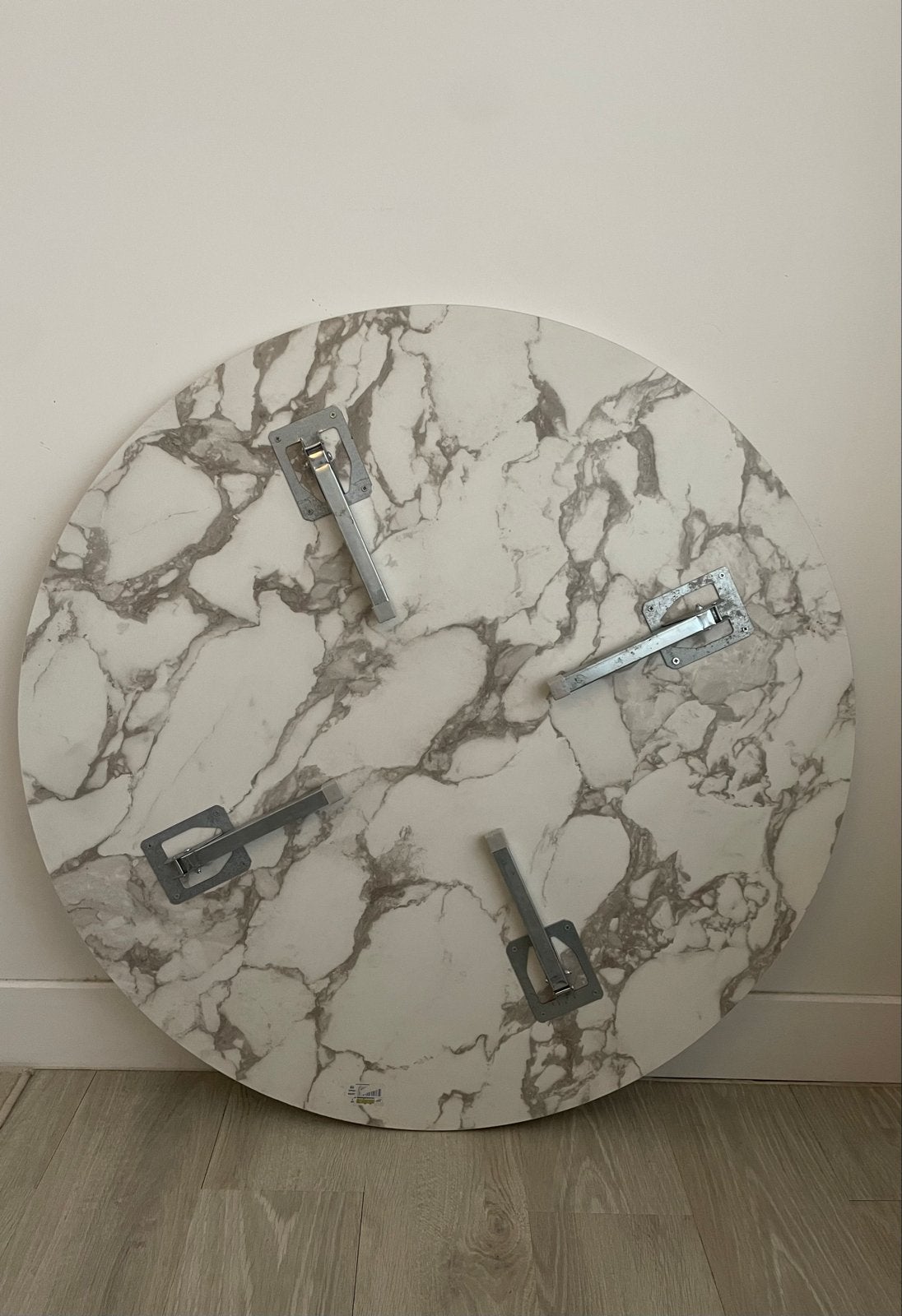 Ronde inklapbare Turkse yer sofrasi grond tafel grijs wit, Overige materialen, 100 tot 150 cm, Rond, Zo goed als nieuw