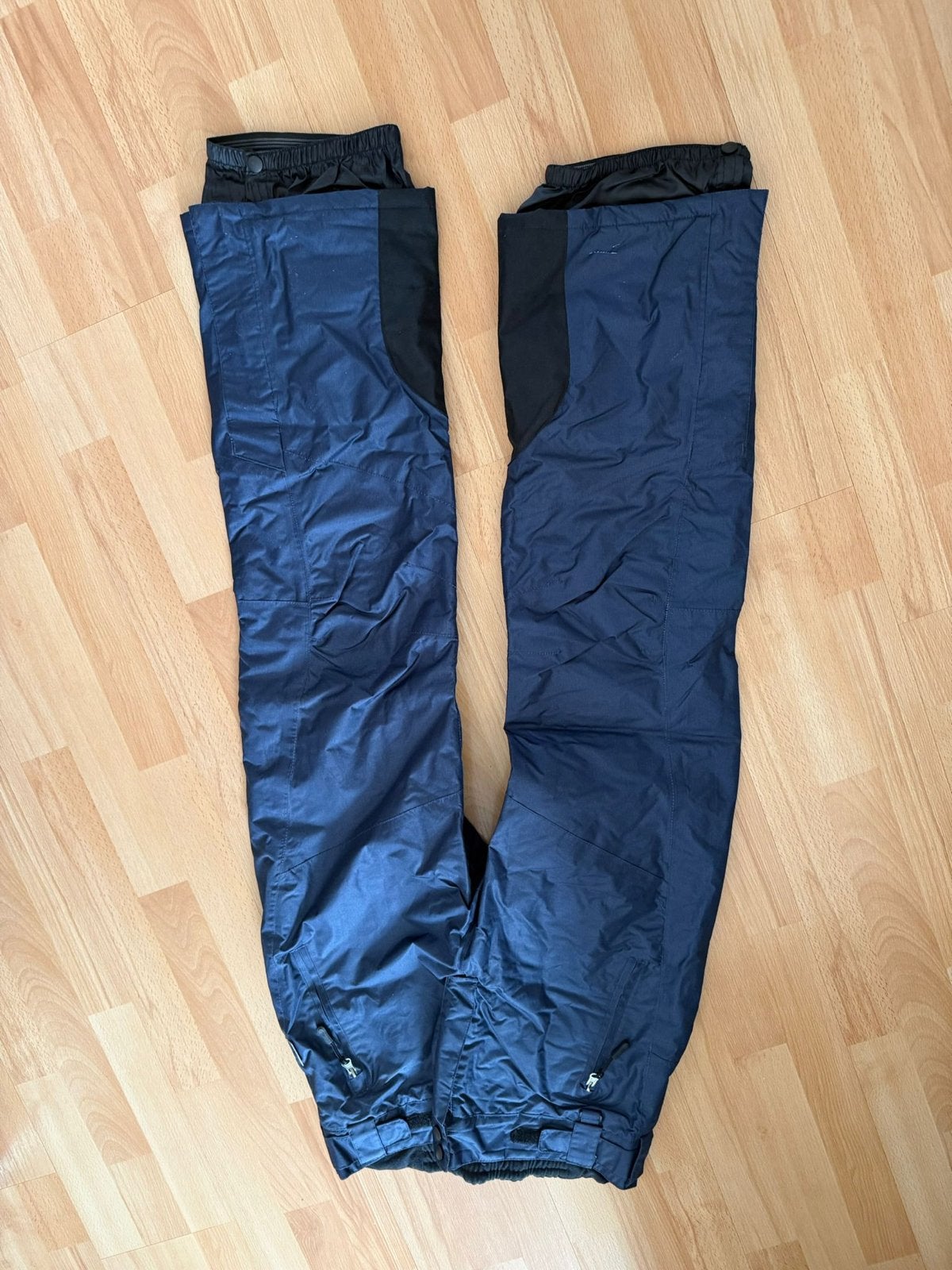 Crivit Ski Set: Jas, Broek, Handschoenen & Skibril, Kleding | Dames, Wintersportkleding, Ophalen of Verzenden, Gedragen, Maat 38/40 (M)