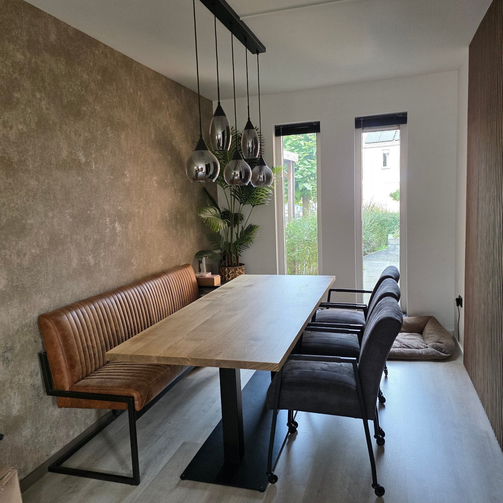 Eetkamer set ZGAN! Eettafel 200 x 90, eetbank en stoelen, Ophalen, Zo goed als nieuw