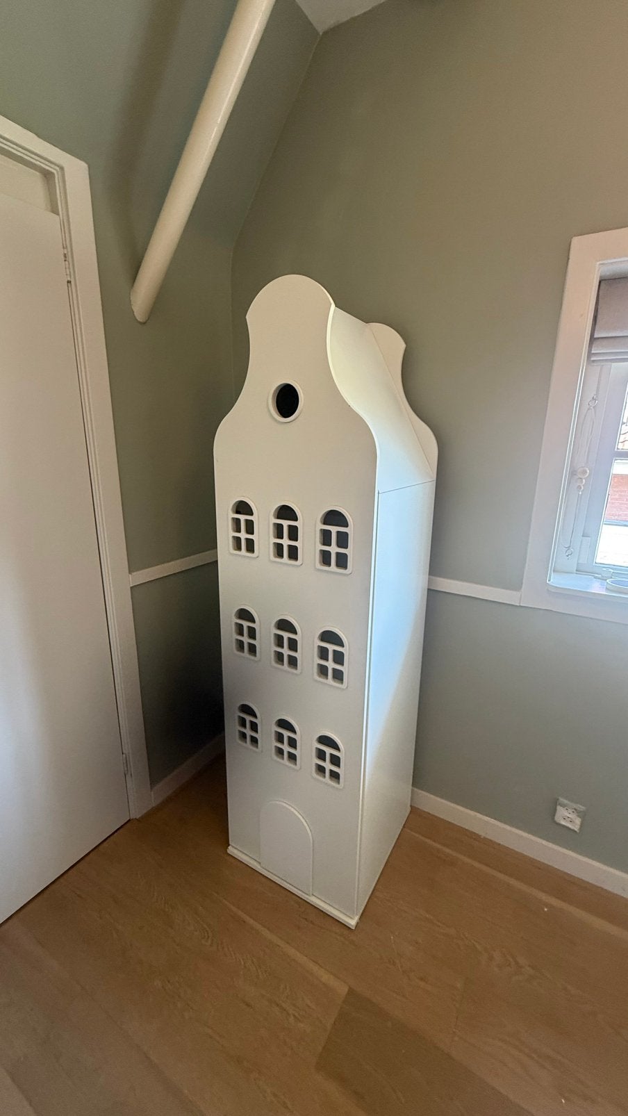 Klokgevelkast (This Is Dutch) Kinderkamer, Ophalen, Gebruikt, 105 cm of meer, Minder dan 50 cm