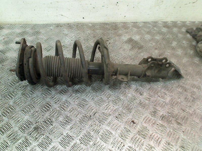 Veerpoot Rechts Voor Kia Rio (DC22/24) (2000-08/2005-06), Info@kia.de, Kia Deutschland GmbH, Gebruikt, Theodor-Heuss-Allee 11, Frankfurt am Main 60486, , Duitsland