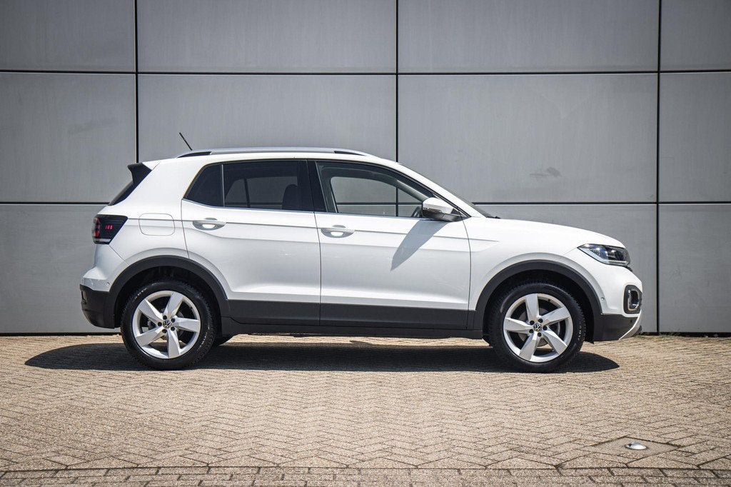 Volkswagen T-Cross 1.0 TSI 110pk DSG Style | Stoelverwarming, Auto's, Volkswagen, 12 maanden, Gebruikt, Automatische klimaatregeling