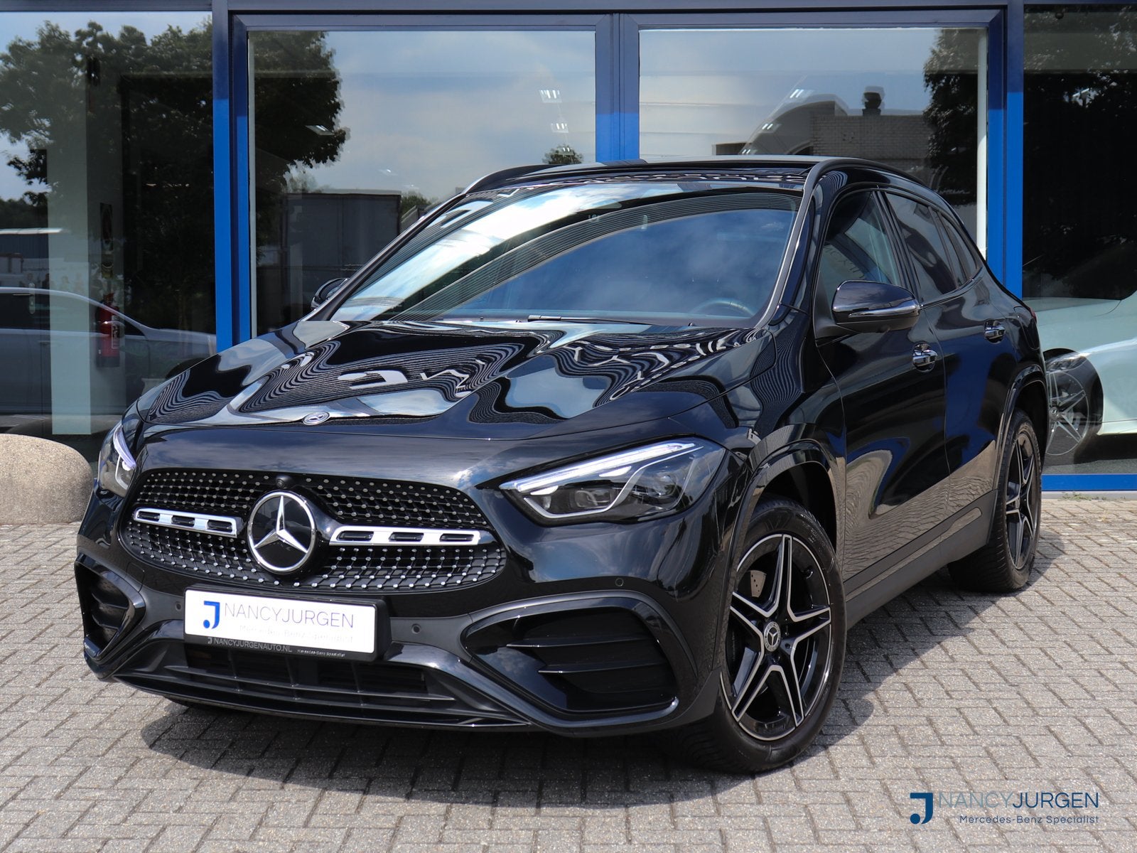 Mercedes-Benz GLA 250 e AMG | Star Edition | Night Pakket |, Zwart, Plug-in hybride, Bedrijf, Hybride Elektrisch/Benzine