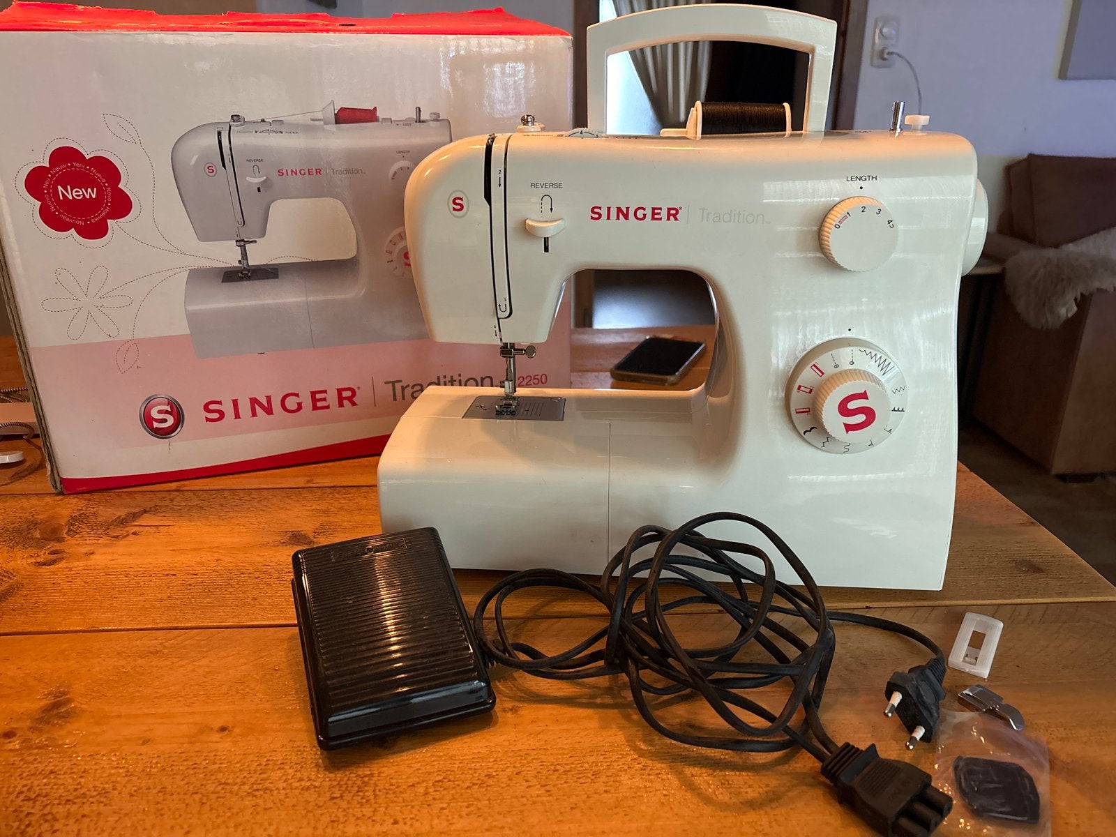 Singer Tradition 2250 Naaimachine - nieuw, Ophalen of Verzenden, Zo goed als nieuw, Naaimachine, Singer