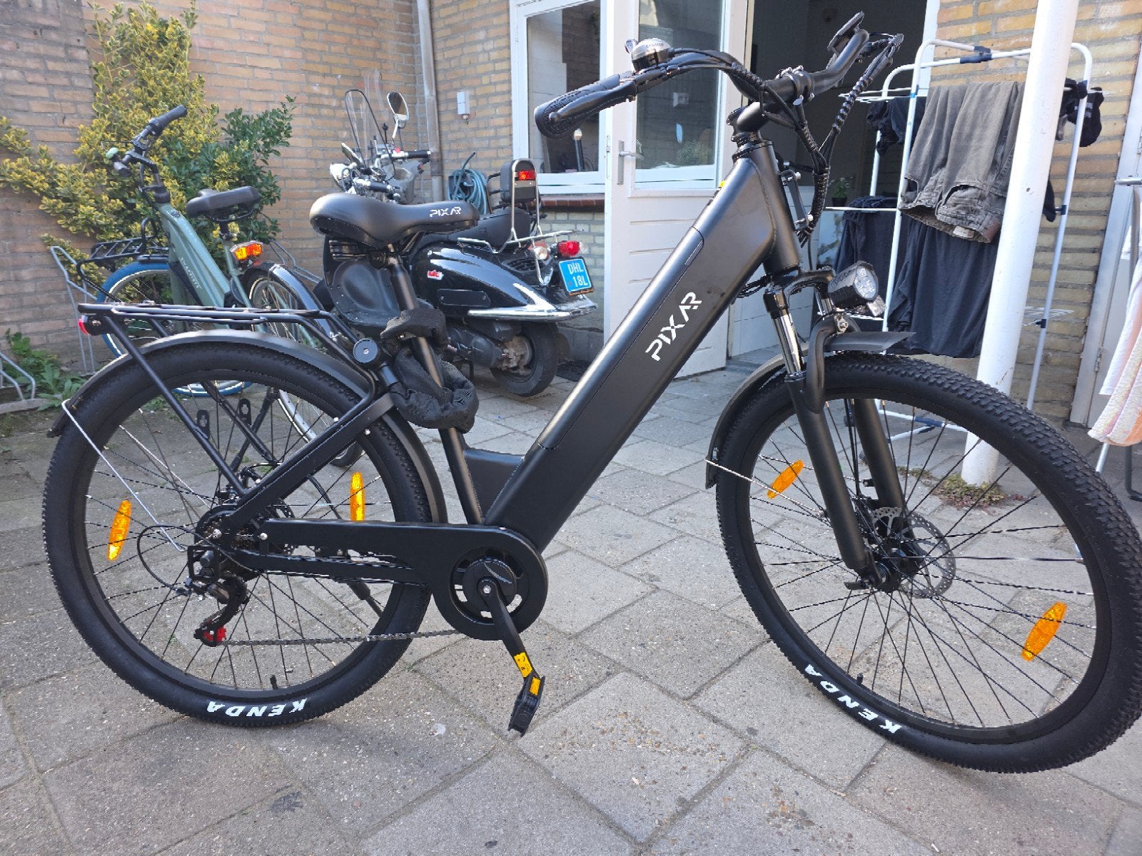 Mooie sportieve elektrische fiets - PIXR, Ophalen of Verzenden, Zo goed als nieuw, 50 km per accu of meer, Overige merken