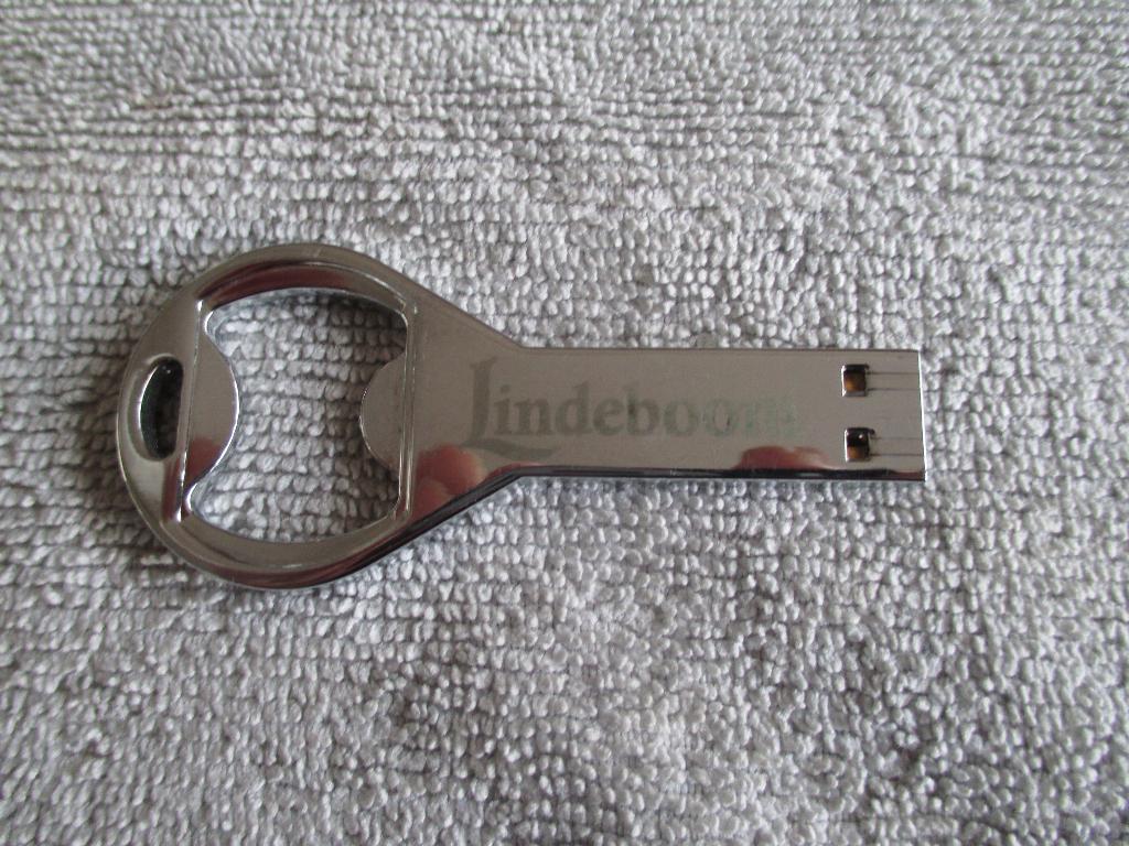 USB-stick met tekst "Lindeboom"., Ophalen of Verzenden, Nieuw, Overige typen, Overige merken