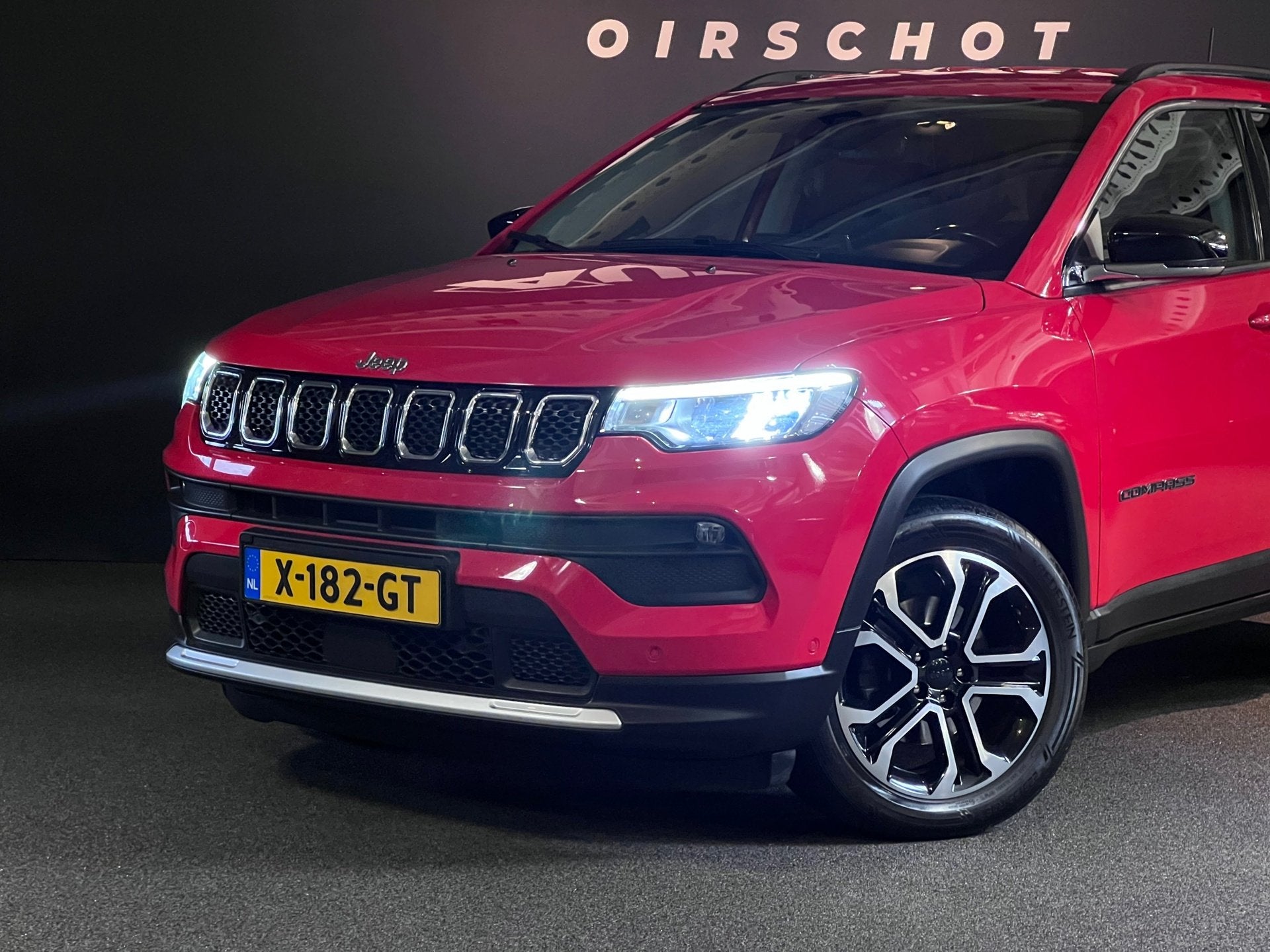 Jeep Compass 1.3T S Keyless/ Stuurverwarming/ Carplay/ Trekh, Auto's, 4 cilinders, 150 pk, Leder en Stof, Compass