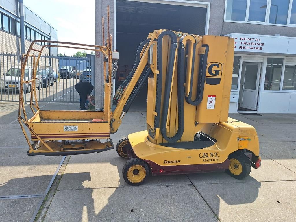 Grove manlift toucan 1200 ., Zakelijke goederen, Machines en Bouw | Liften, Steigers en Ladders, Ophalen