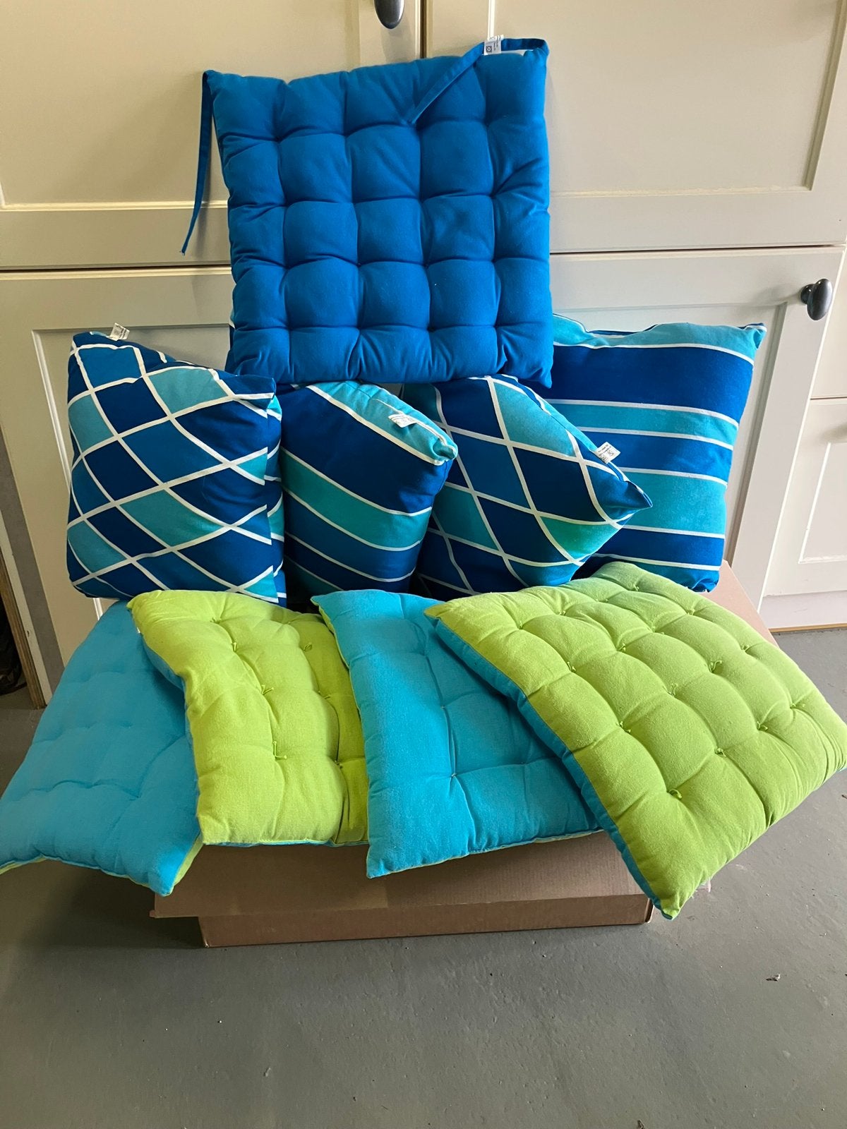 Set van 9 tuinkussens / sierkussens – Blauw & Groen (40x40), Ophalen, Zo goed als nieuw