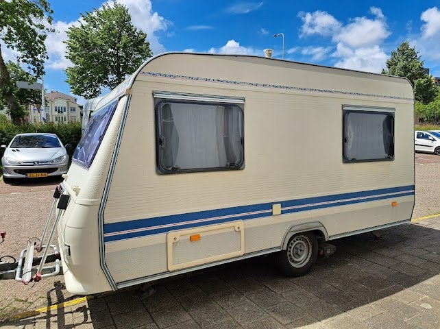 Adria Unica A390 DS (2002) | Caravan compleet, Rondzit, Omvormbare zithoek, Particulier, Adria