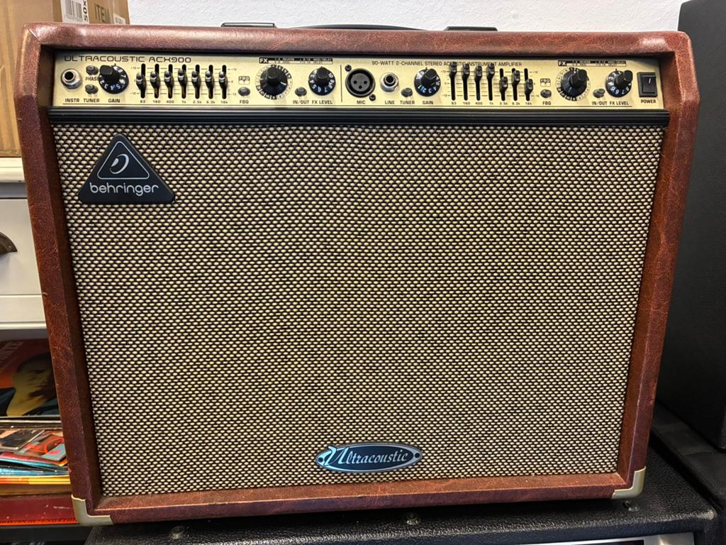 Behringer Ultracoustic ACX900 akoestische gitaar versterker, Muziek en Instrumenten, Ophalen, Zo goed als nieuw, Gitaar, 50 tot 100 watt