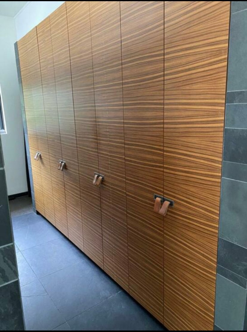 Luxe Kastenwand op maat gemaakt door interieurbouwer, Ophalen, 200 cm of meer, Zo goed als nieuw, Met lade(s)