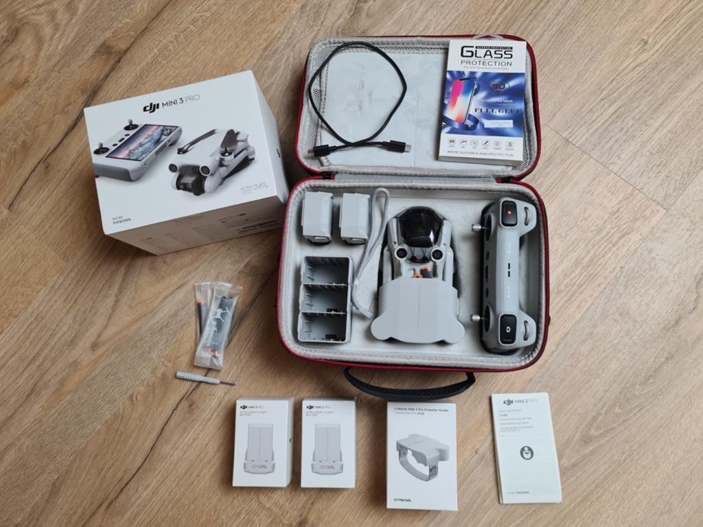 DJI Mini 3 Pro Drone RC Smart Controller Fly More Combo, Audio, Tv en Foto, Drones, Ophalen of Verzenden, Zo goed als nieuw