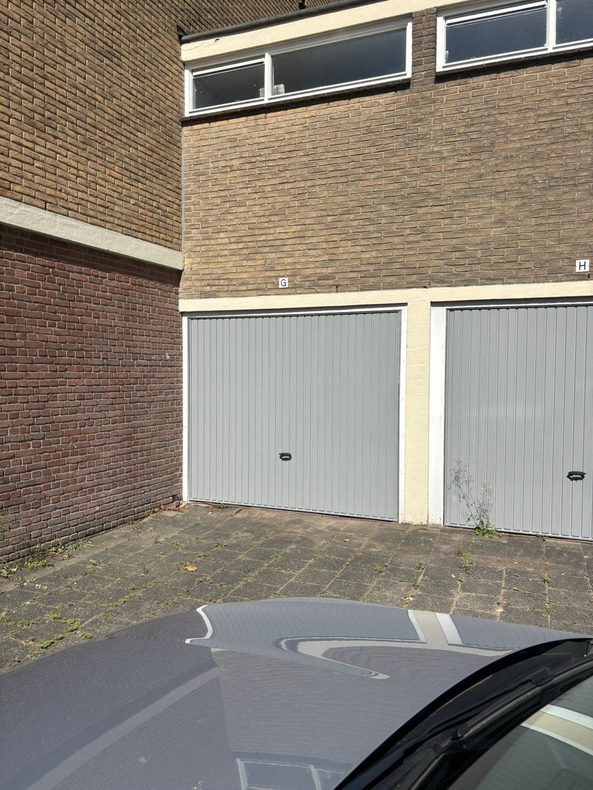 Garagebox in Dordrecht te huur op beveiligd terrein, Huizen en Kamers, Garages en Parkeerplaatsen