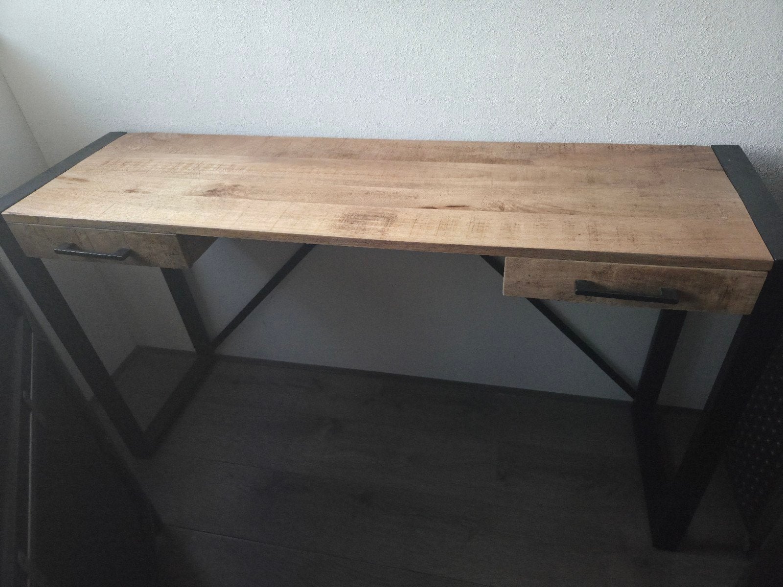 sidetable mango, Huis en Inrichting, Ophalen, 100 tot 150 cm, Zo goed als nieuw, 25 tot 50 cm