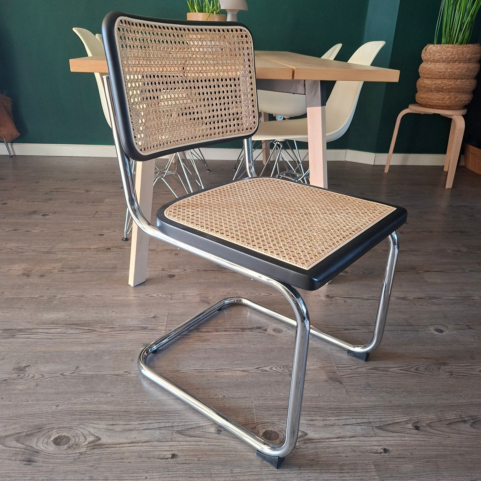 16x Thonet stijl Cesca Breuer buisstoel zwart Rotan webbing, Hout, Vintage Bauhaus retro design, Zwart, Nieuw
