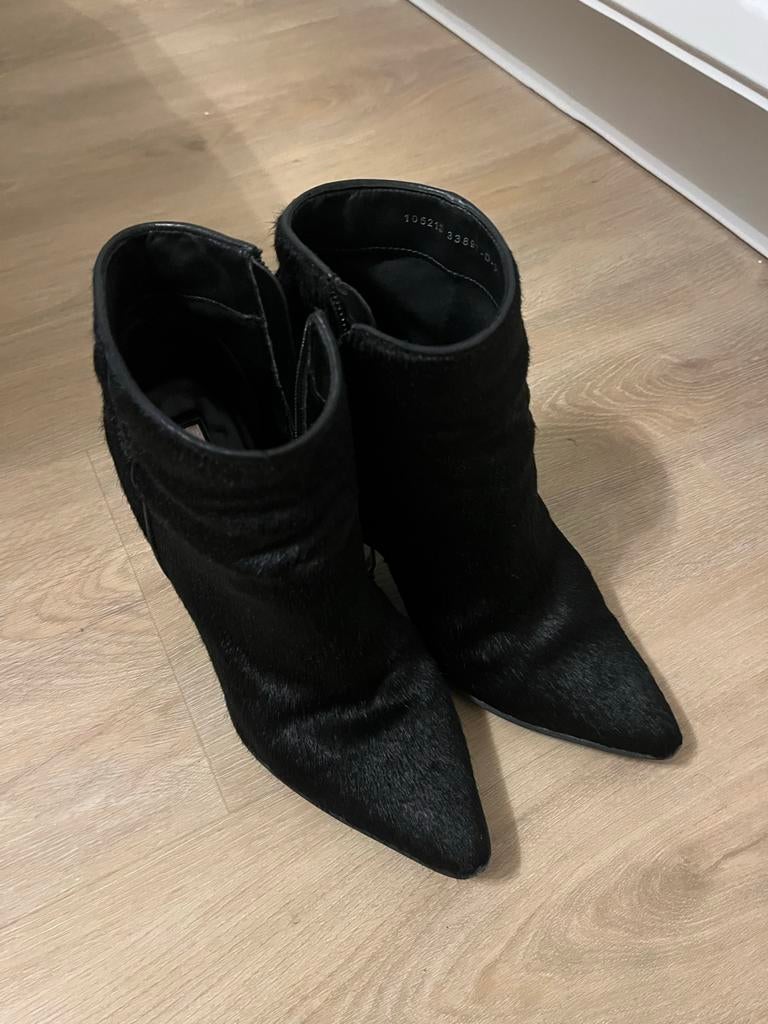 Nette zwarte enkel laarzen met vacht - Maat 38, Ophalen, Gedragen, Zwart, Lage of Enkellaarzen