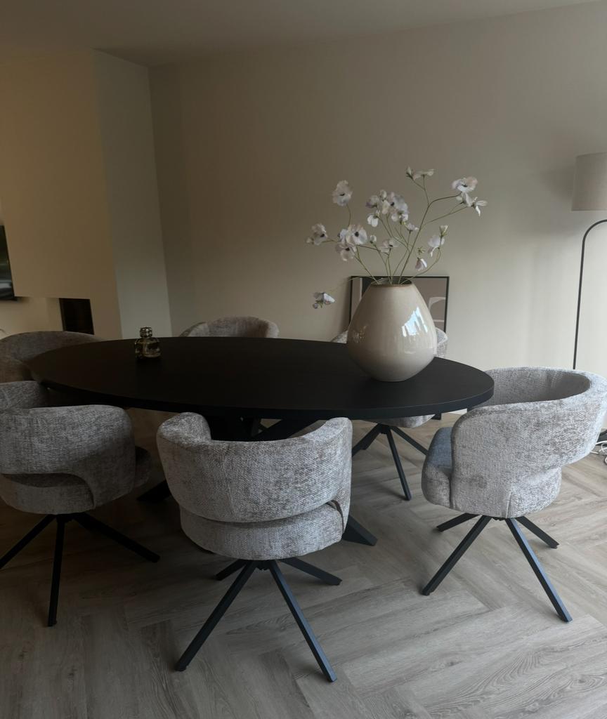 Zo goed als nieuwe ovale eettafel 220 cm - ZitMaxx, Ophalen of Verzenden, Zo goed als nieuw, Ovaal, 200 cm of meer