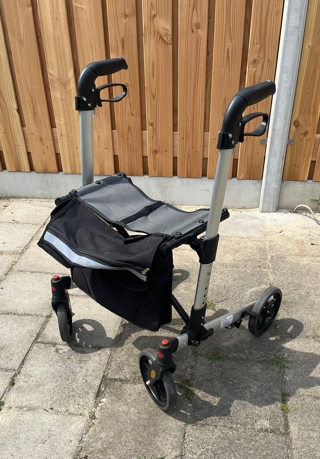 Rollator, Diversen, Ophalen, Opvouwbaar, Zo goed als nieuw