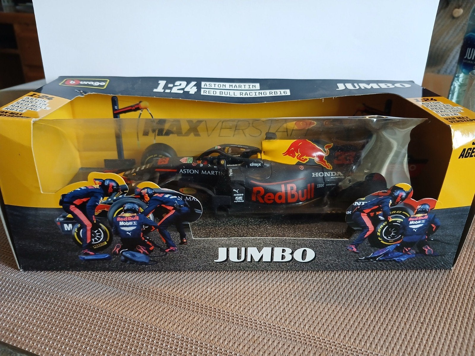 Burago 1:24 Aston Martin Red Bull Racing RB16 Max Verstappen, Ophalen of Verzenden, Nieuw, Auto